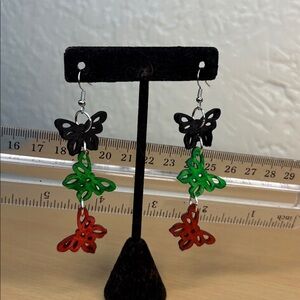 Chic Butterfly Drop Earrings - Black, Green, Red